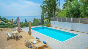Apartment Zeus 2-Private Pool-Walk to Beach-Spectacular sea Views-Wi Fi
